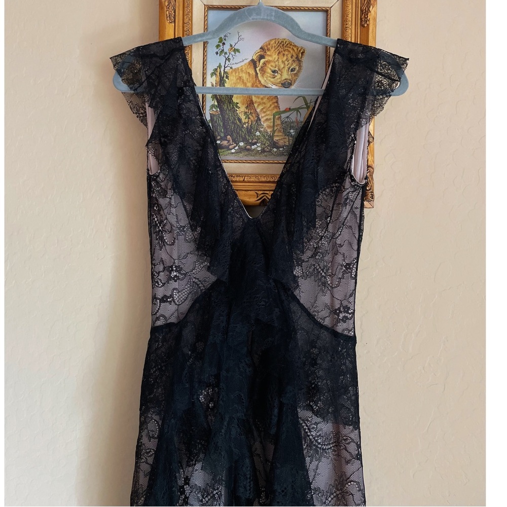 ZARA WOMAN STUDIO NWT PREMIUM Black & Nude Lace Ruffle Frill V Neck Maxi Dress - Picture 9 of 14